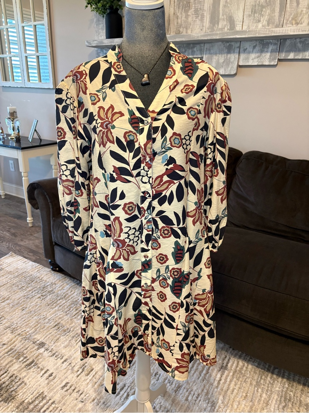 Button-Front Floral Mini Dress - Cream Multi by GiGio